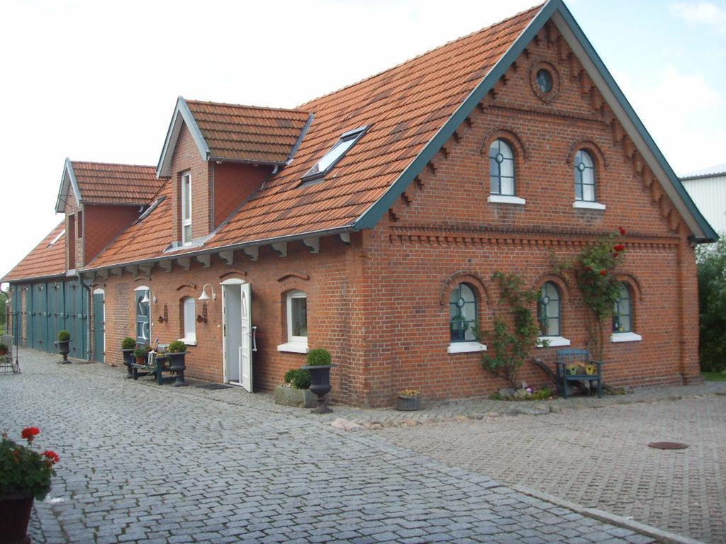 Ferienwohnungen Auf Dem Carlshof In Jork - Altes Land Luaran gambar