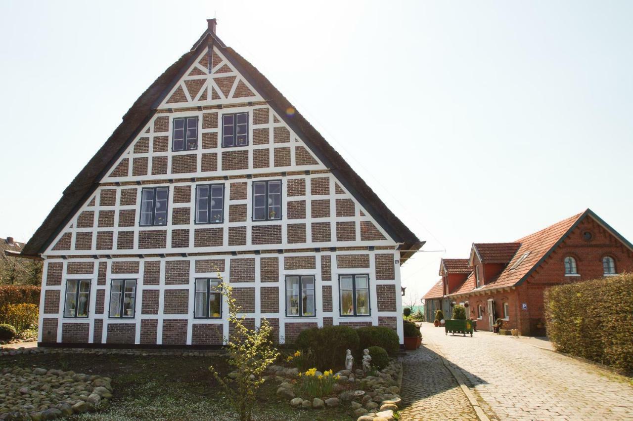 Ferienwohnungen Auf Dem Carlshof In Jork - Altes Land Luaran gambar